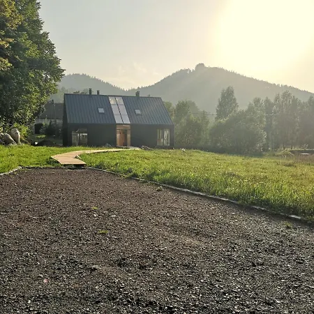 아파트 Baza Udana