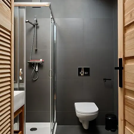 Apartment Baza Udana *