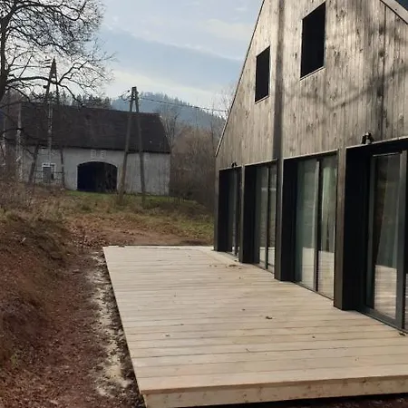 Baza Udana 아파트 야노비체 비엘키에