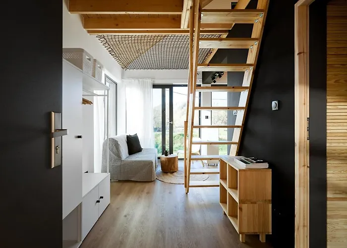 Baza Udana * Janowice Wielkie