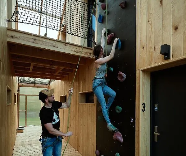 Baza Udana * Janowice Wielkie